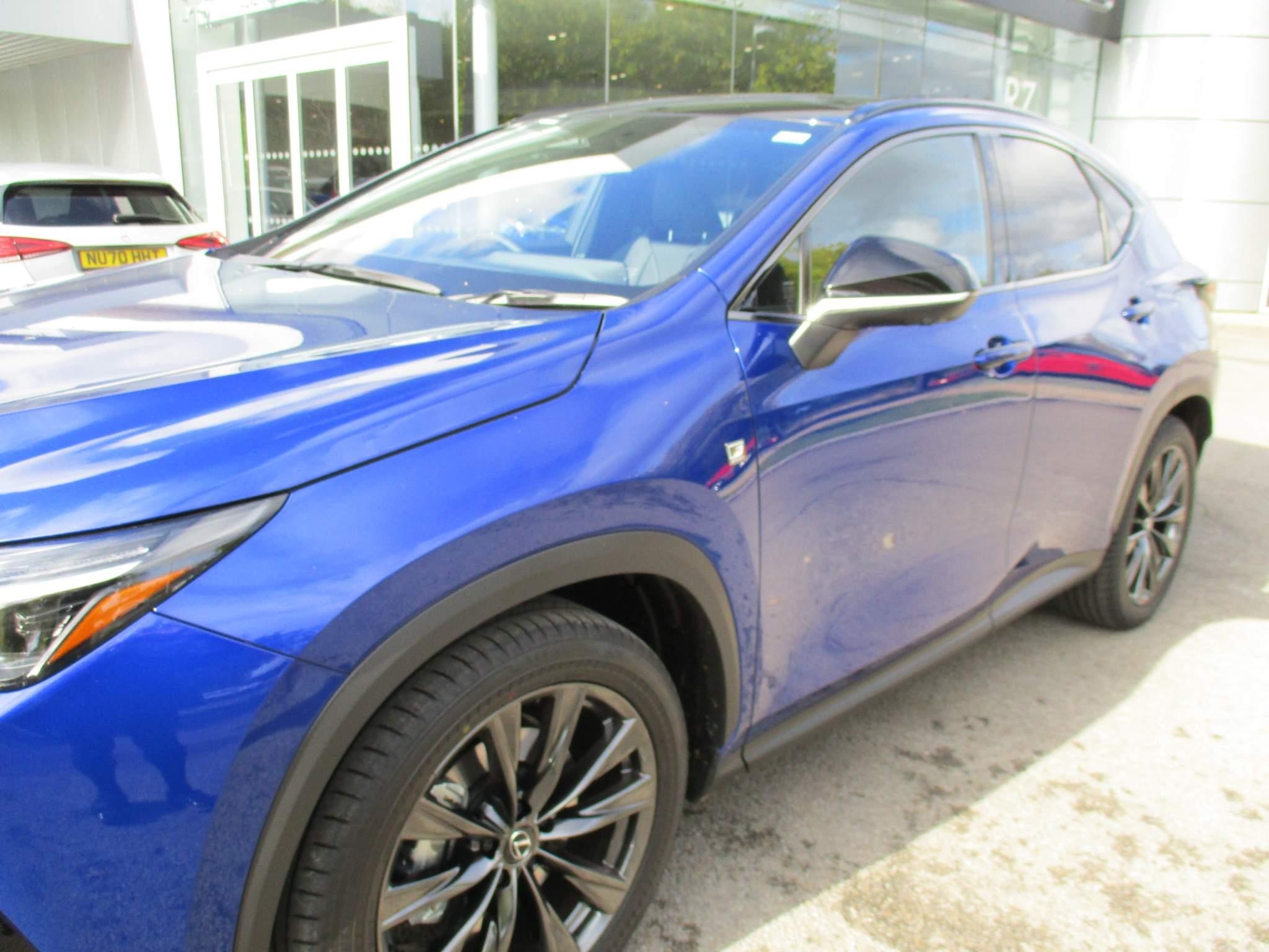 Lexus NX Image 43