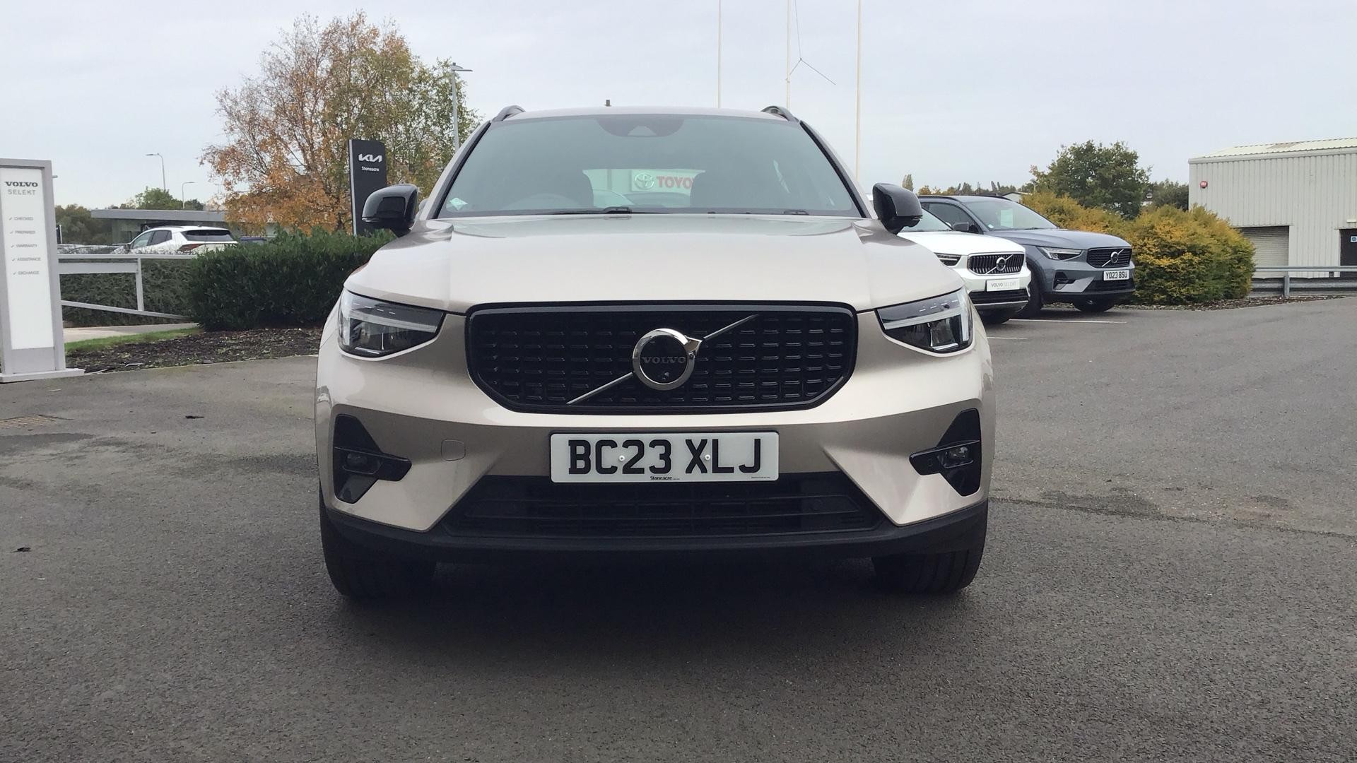 Volvo XC40 Image 12