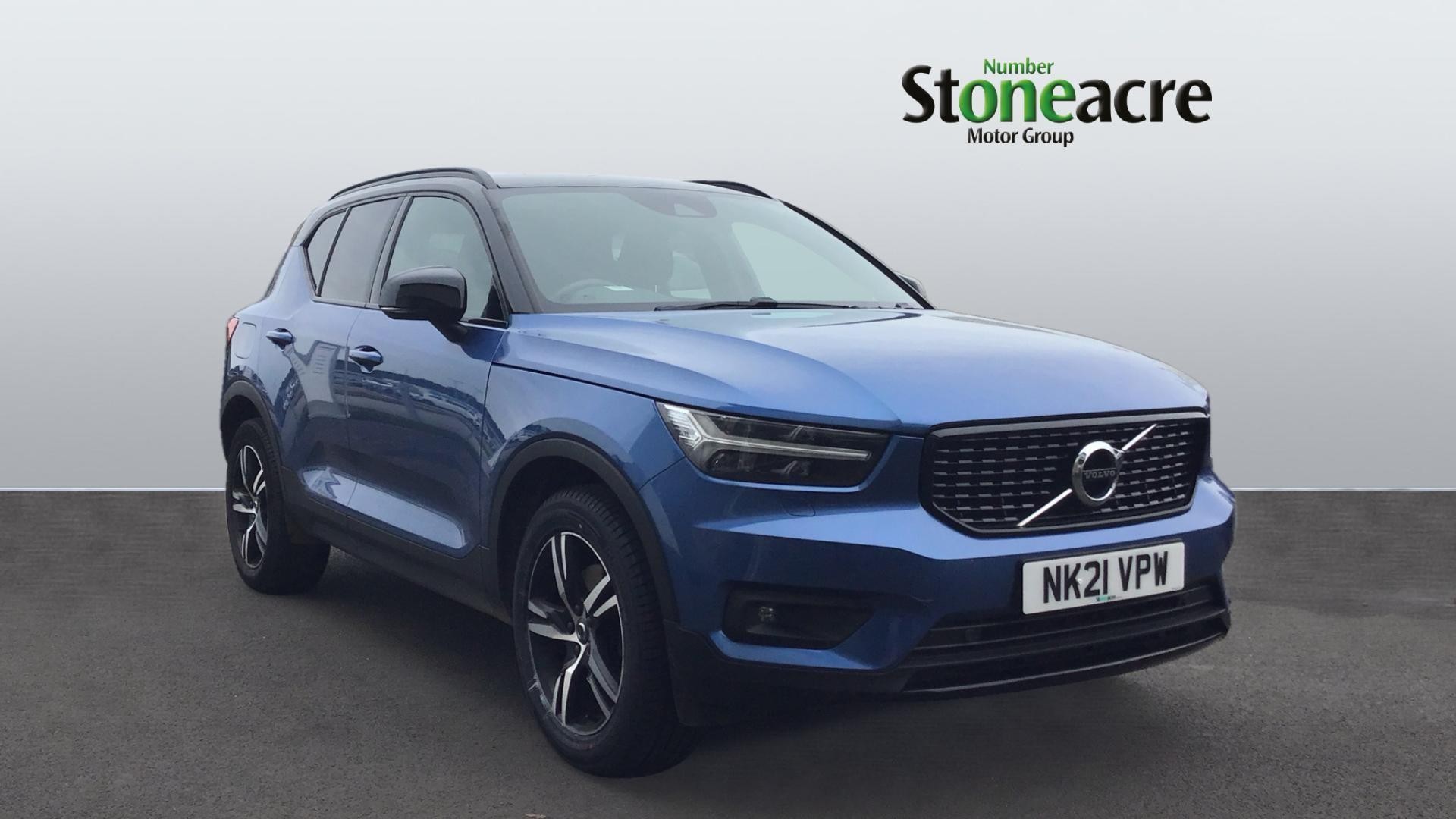 Volvo XC40 Image 1