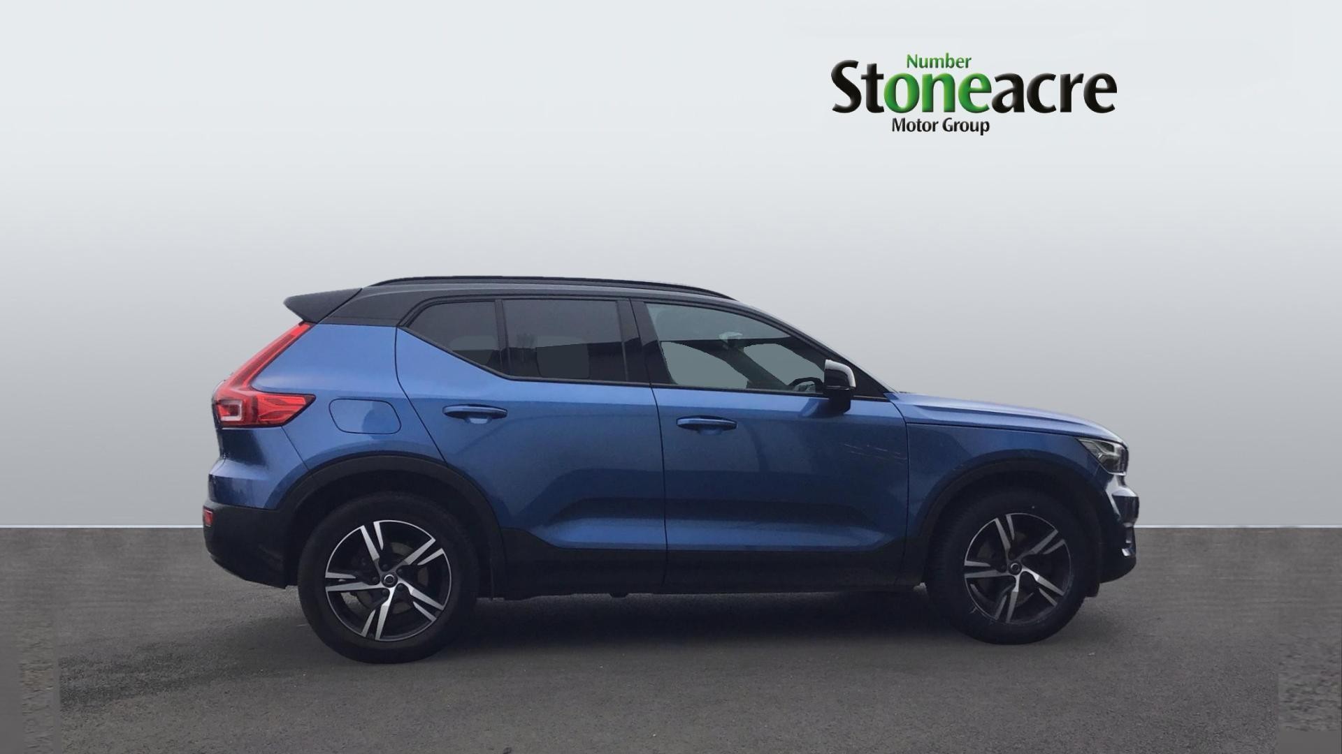 Volvo XC40 Image 3