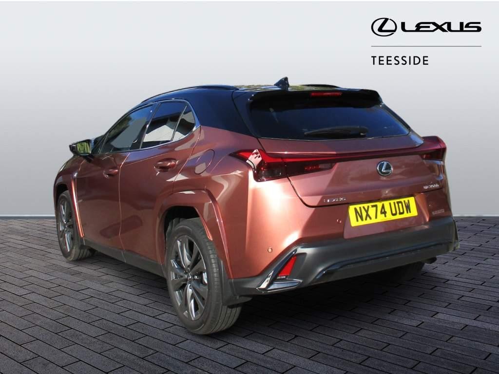 Lexus UX Image 7