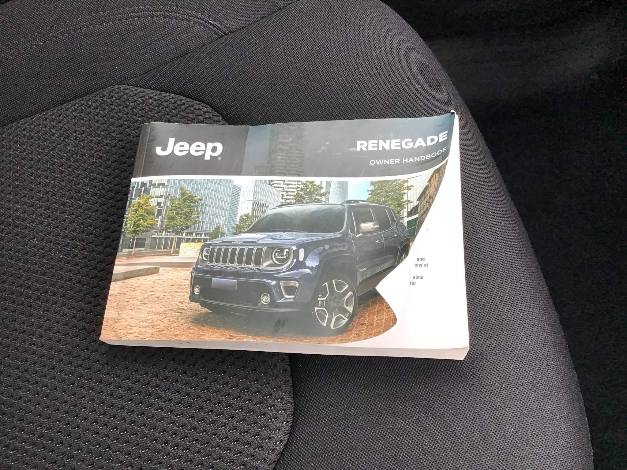 Jeep Renegade Image 21