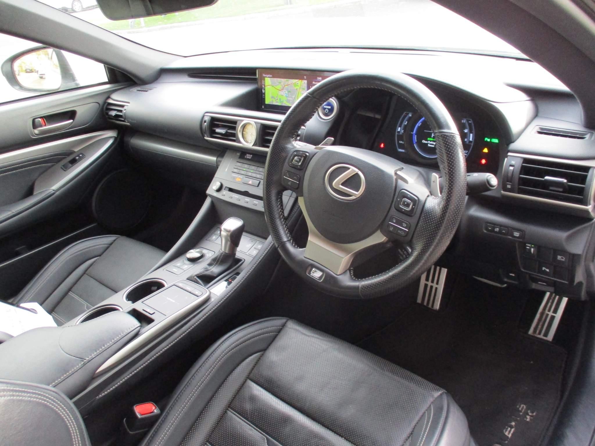 Lexus RC Image 13