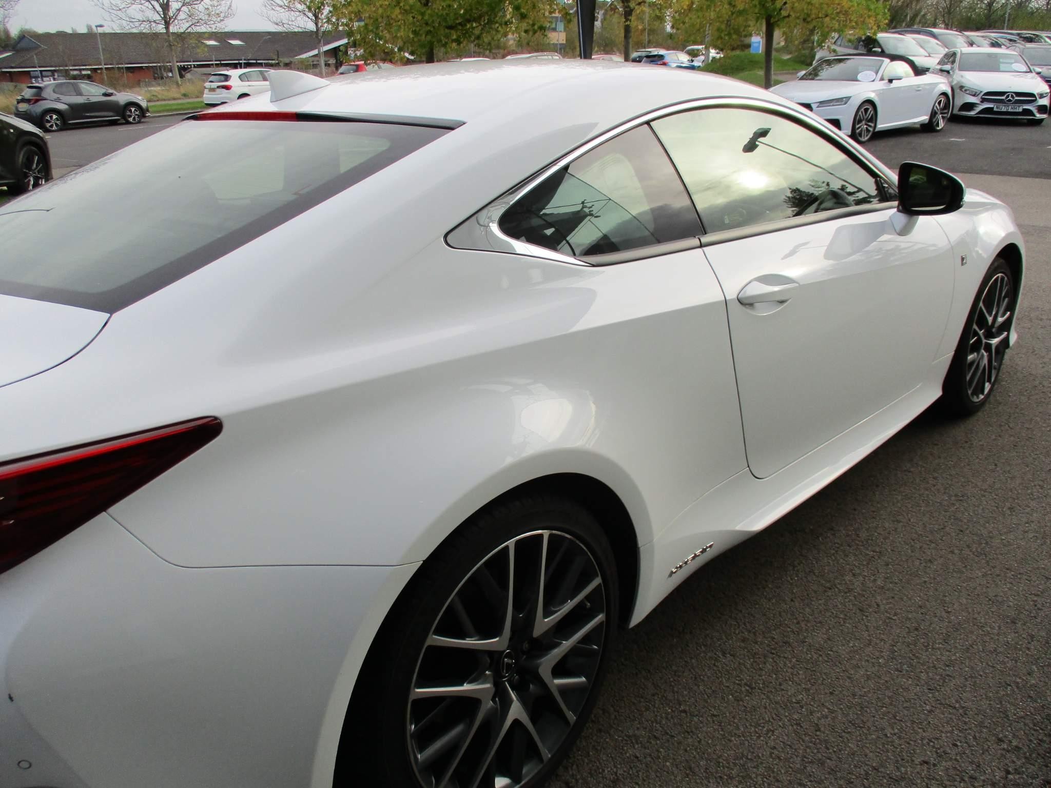 Lexus RC Image 41