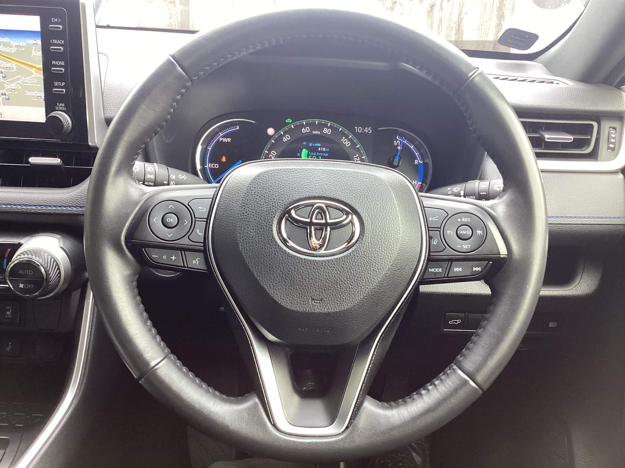 Toyota RAV4 Image 23