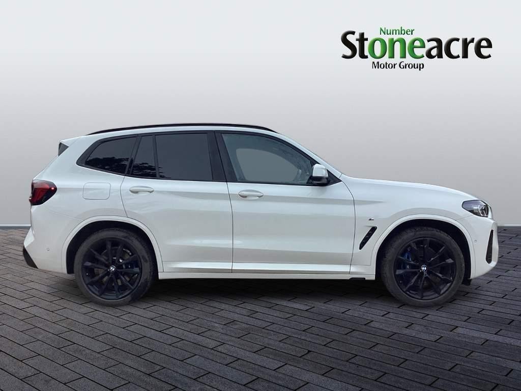 BMW X3 Image 2