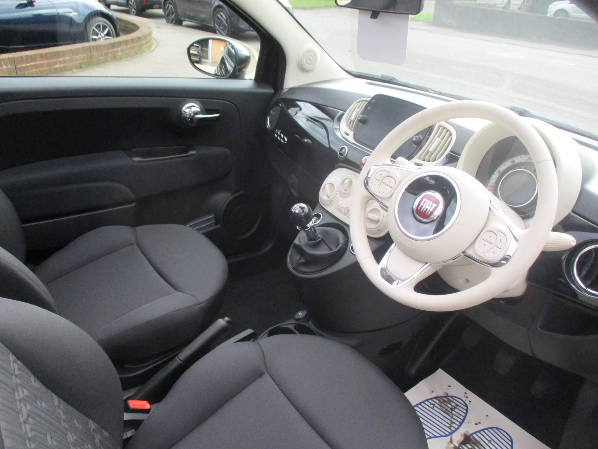 Fiat 500c Hybrid Image 11