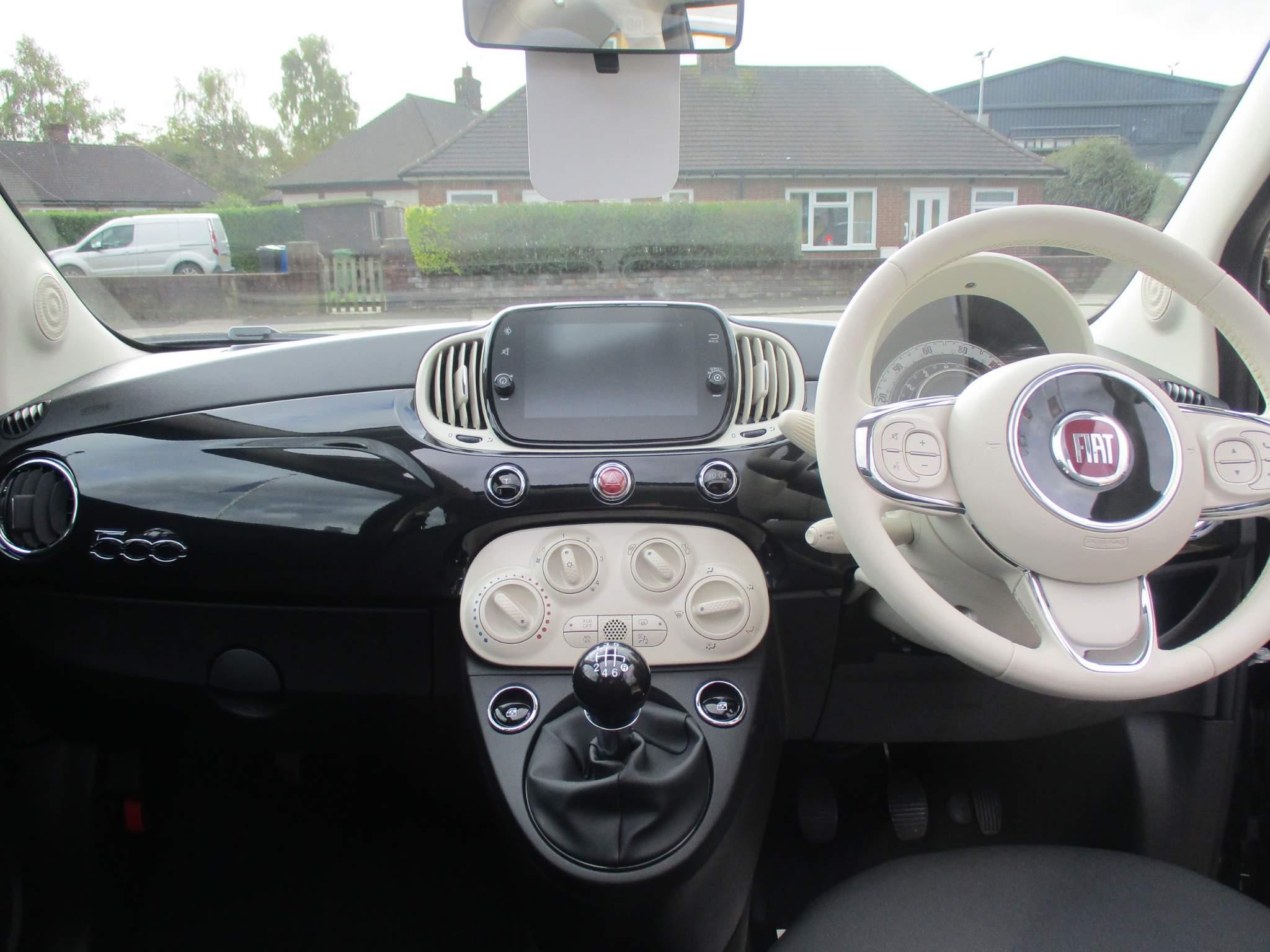 Fiat 500c Hybrid Image 16