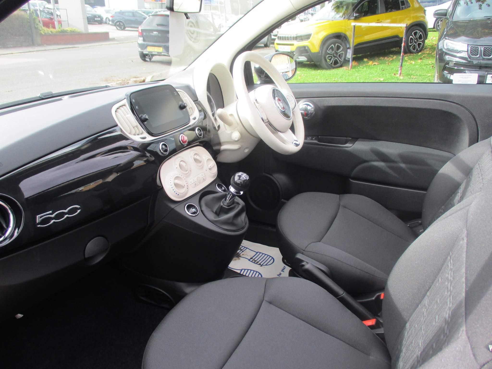 Fiat 500c Hybrid Image 18