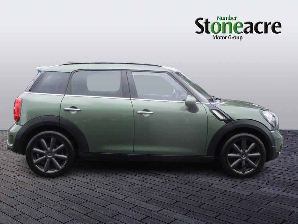 MINI Countryman Image 2