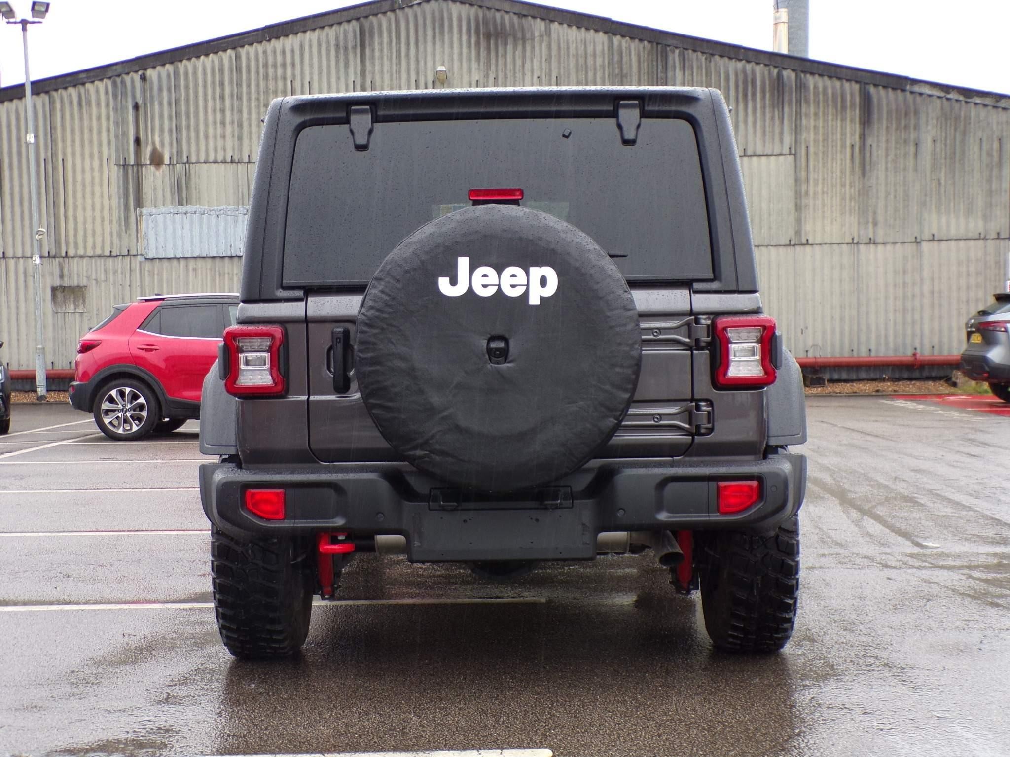 Jeep Wrangler Image 5