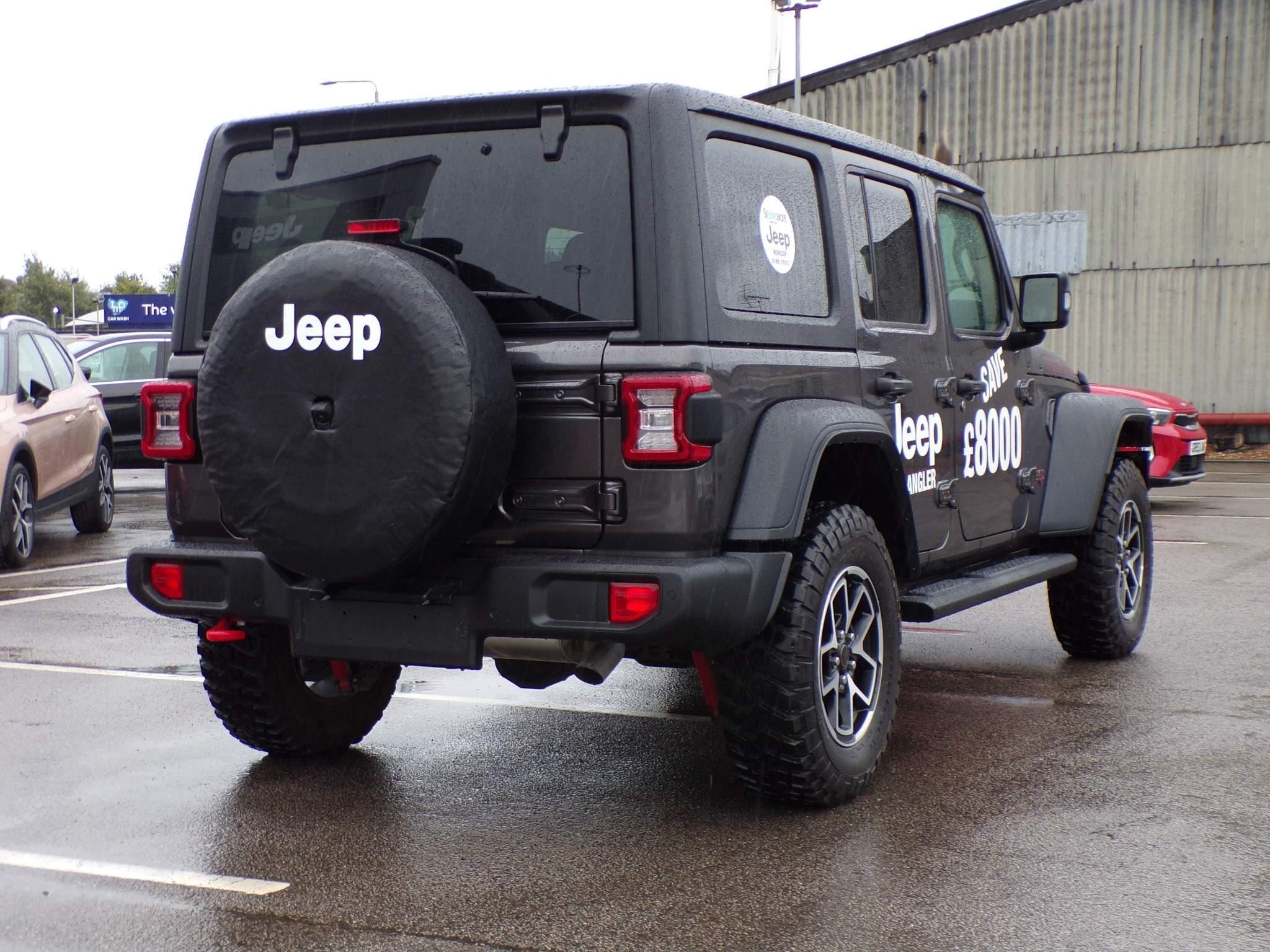 Jeep Wrangler Image 7