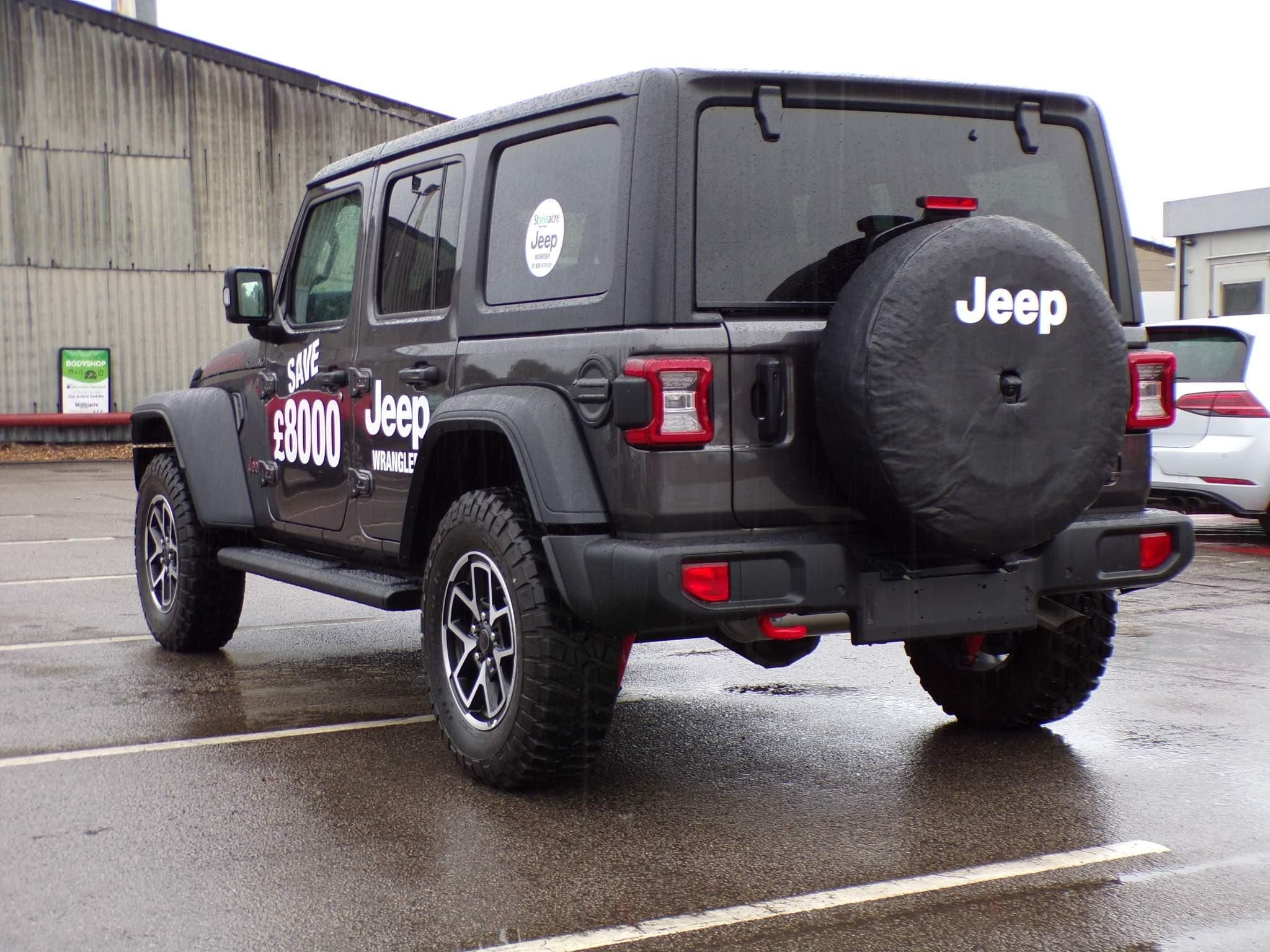 Jeep Wrangler Image 9