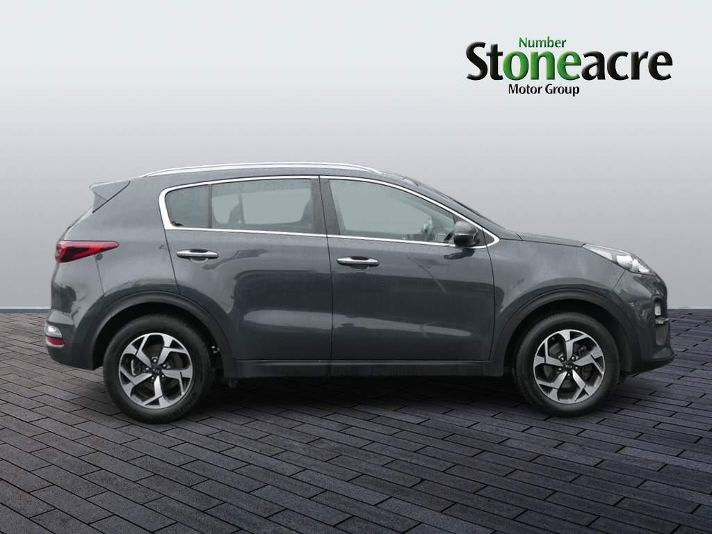 Kia Sportage Image 2