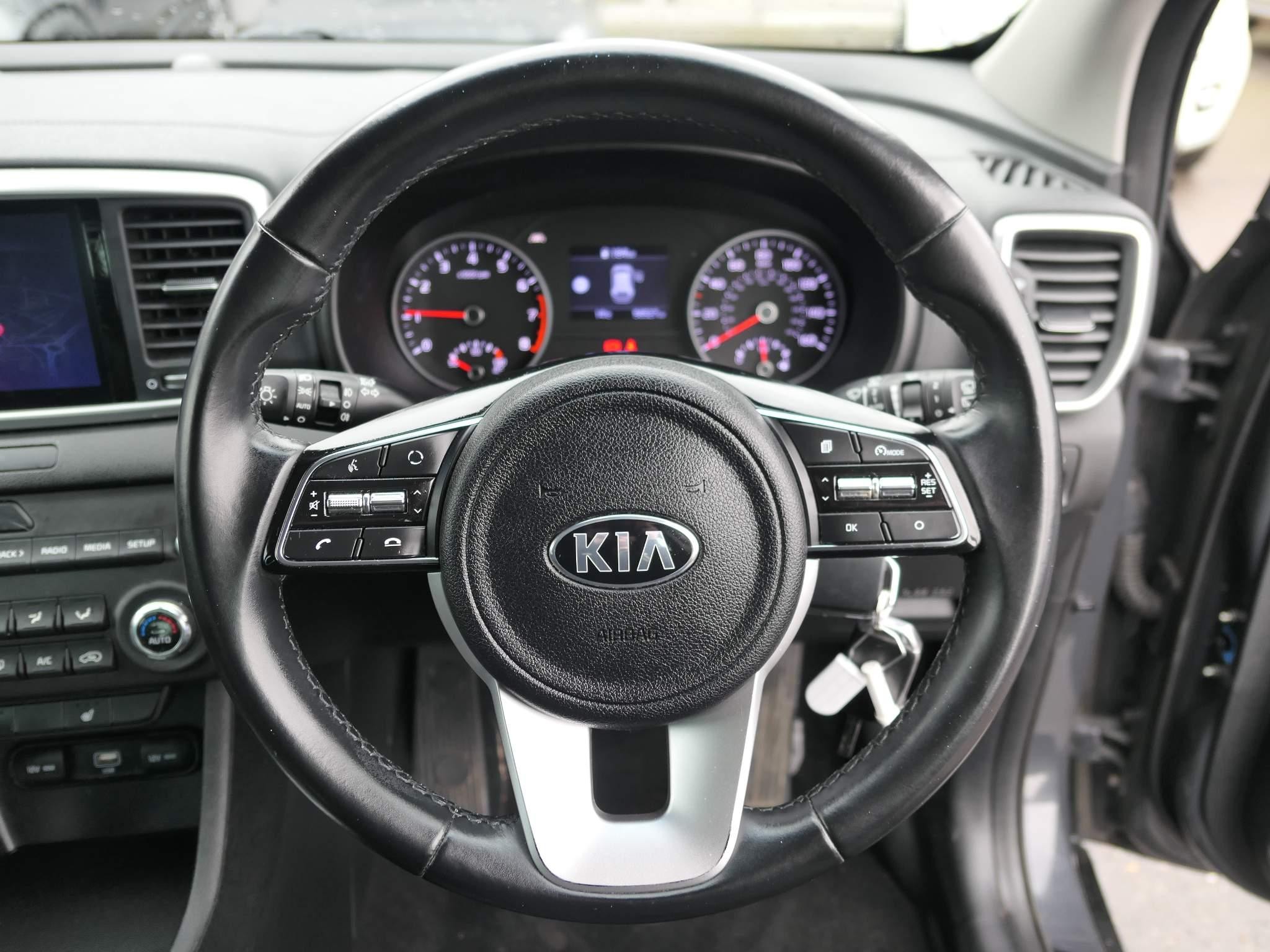 Kia Sportage Image 12