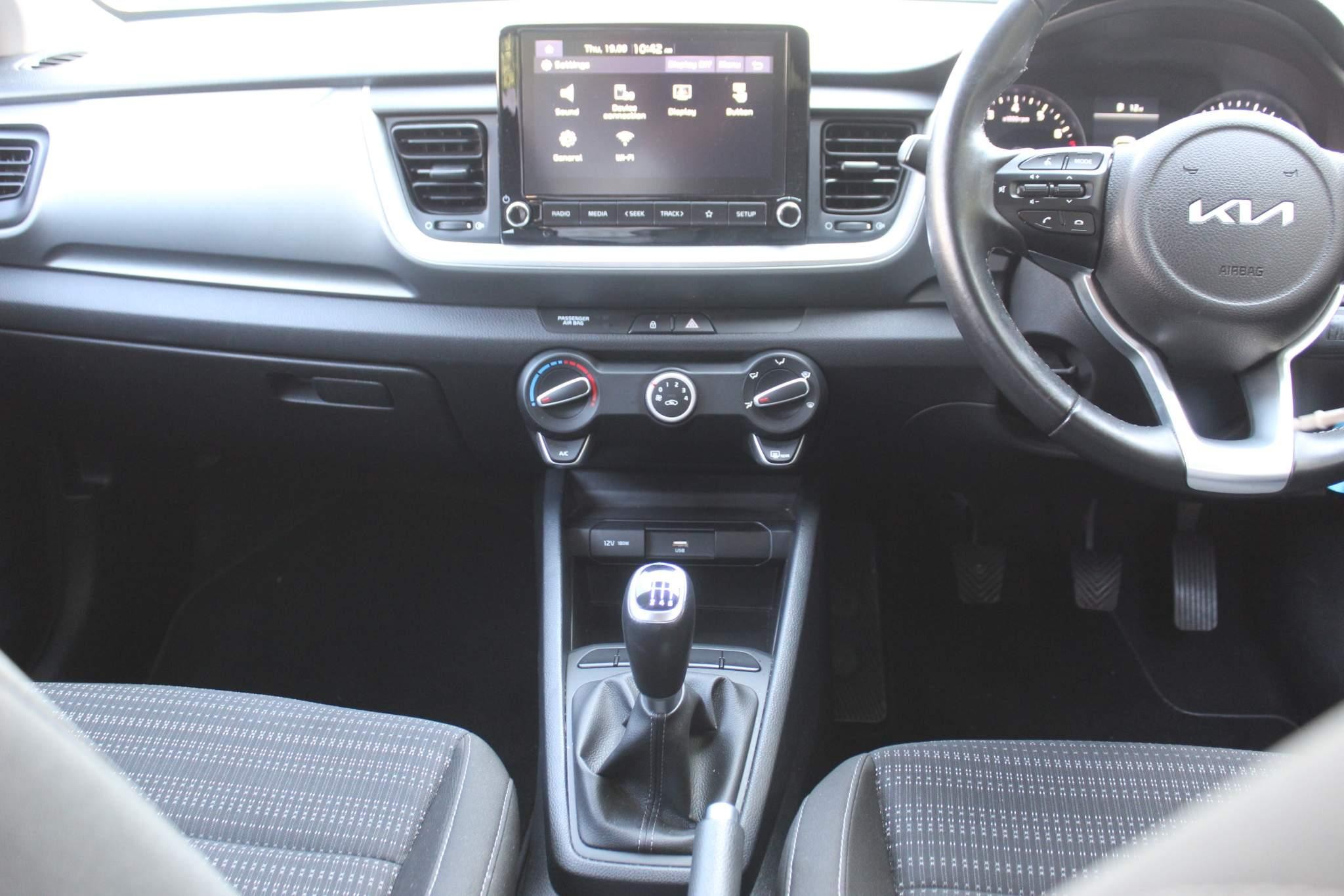 Kia Stonic Image 20