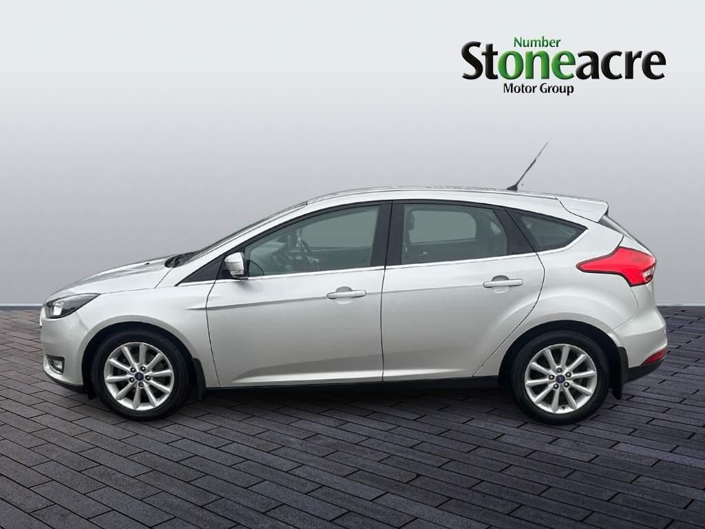 Ford Focus Image 6