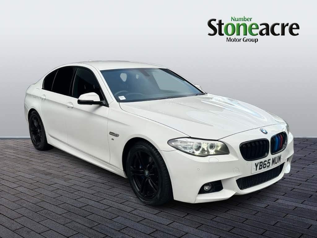 BMW 5 Series Image 1