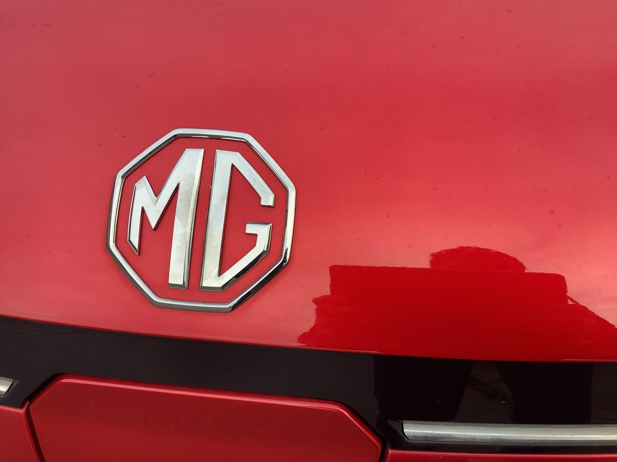 MG MG5 Image 9