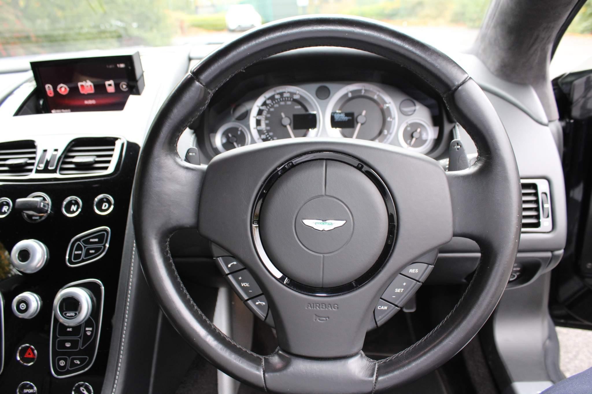 Aston Martin Rapide S Image 22