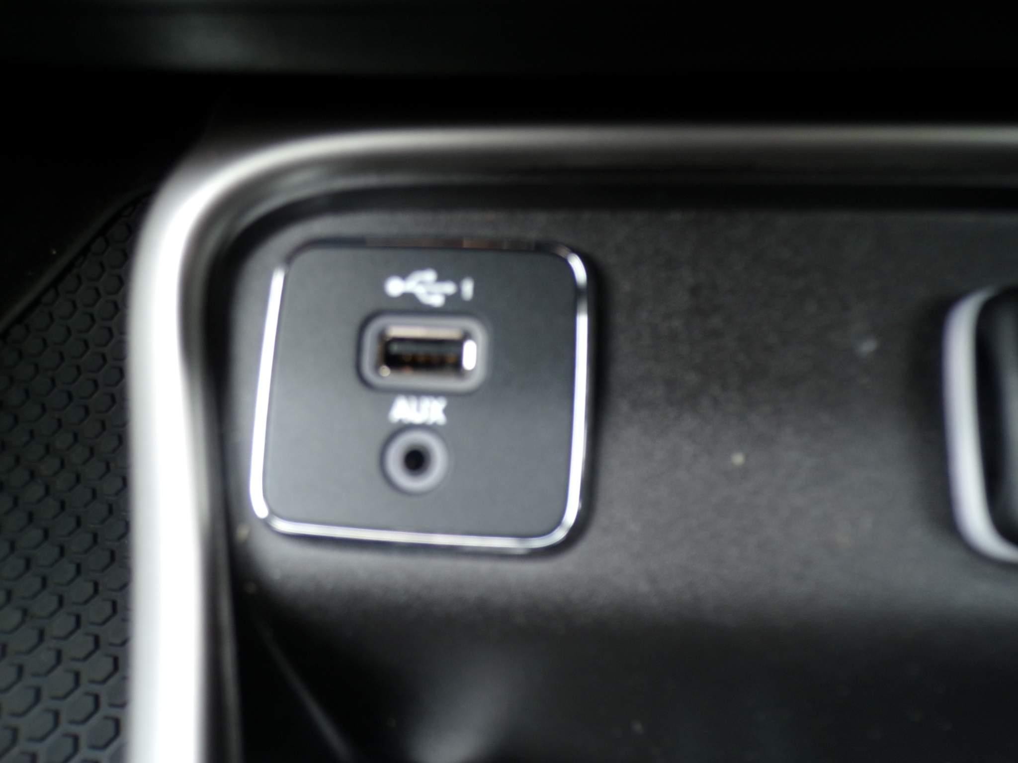 Jeep Compass Image 19