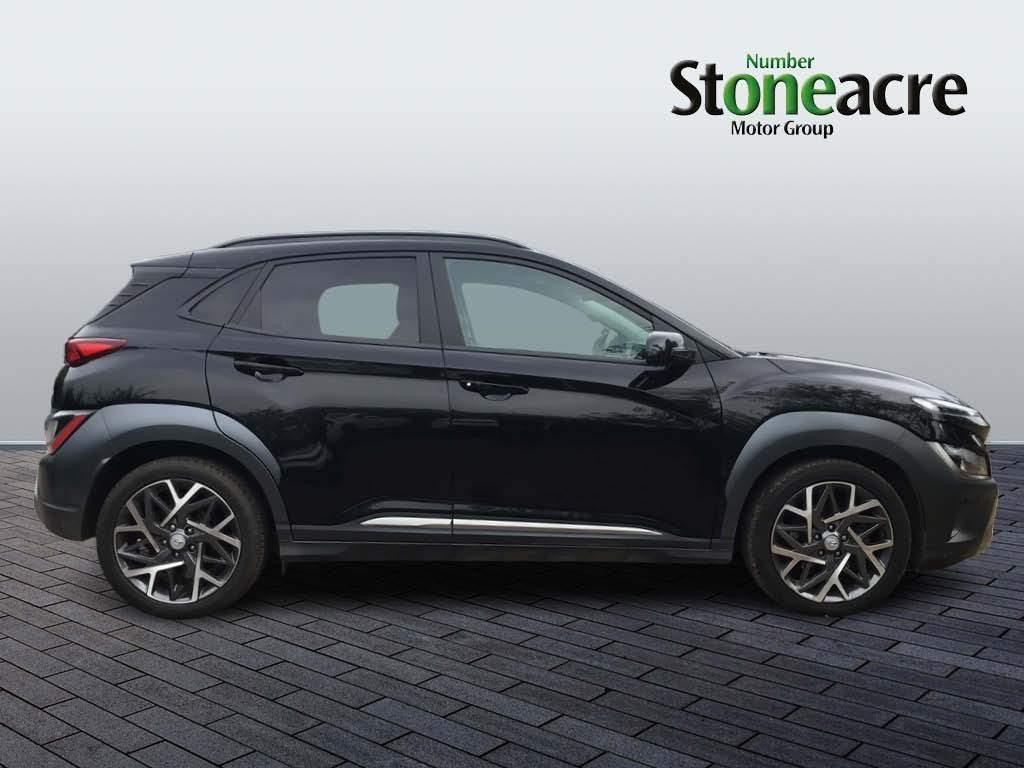 Hyundai KONA Image 2