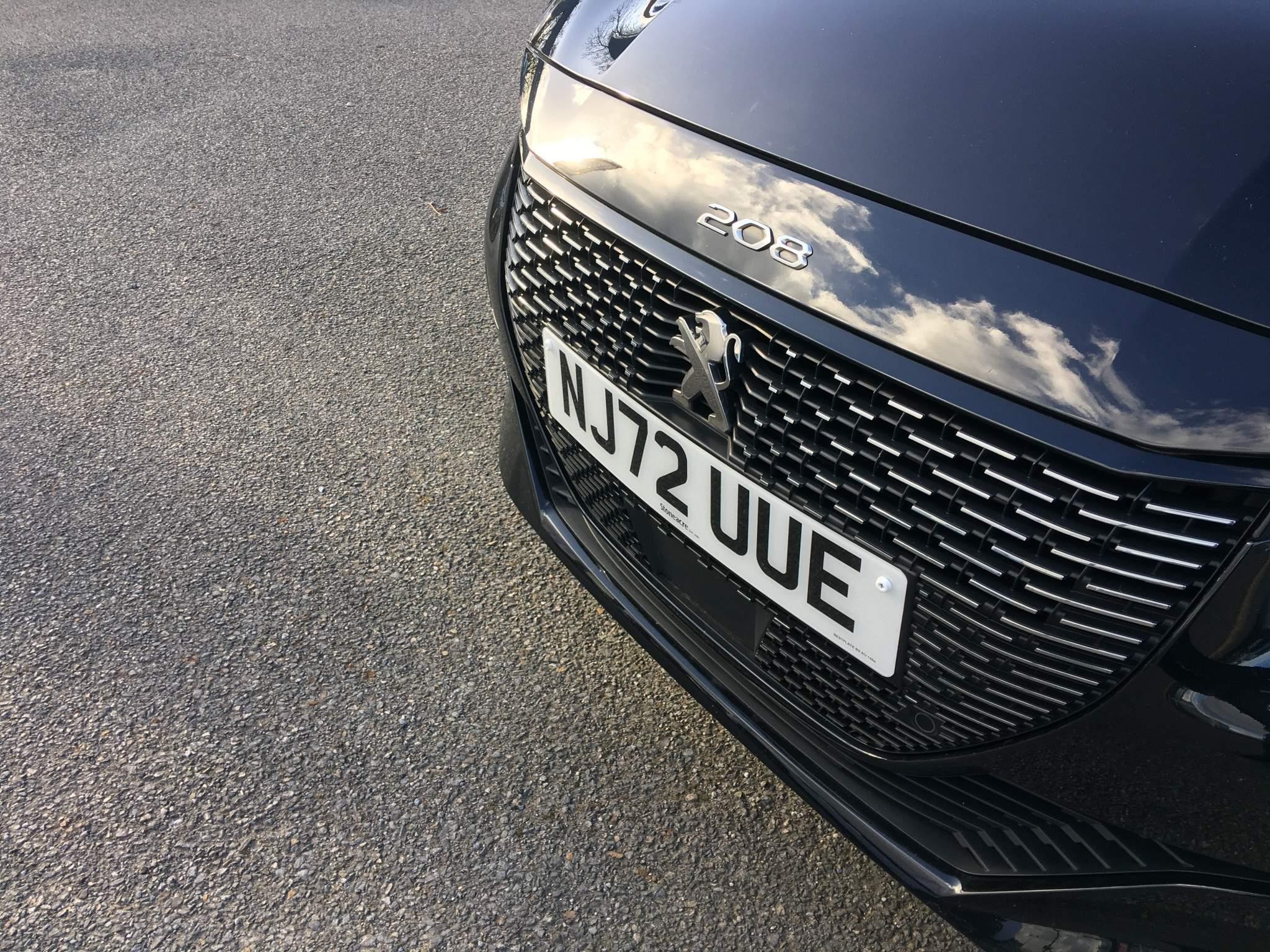 Peugeot 208 Image 25