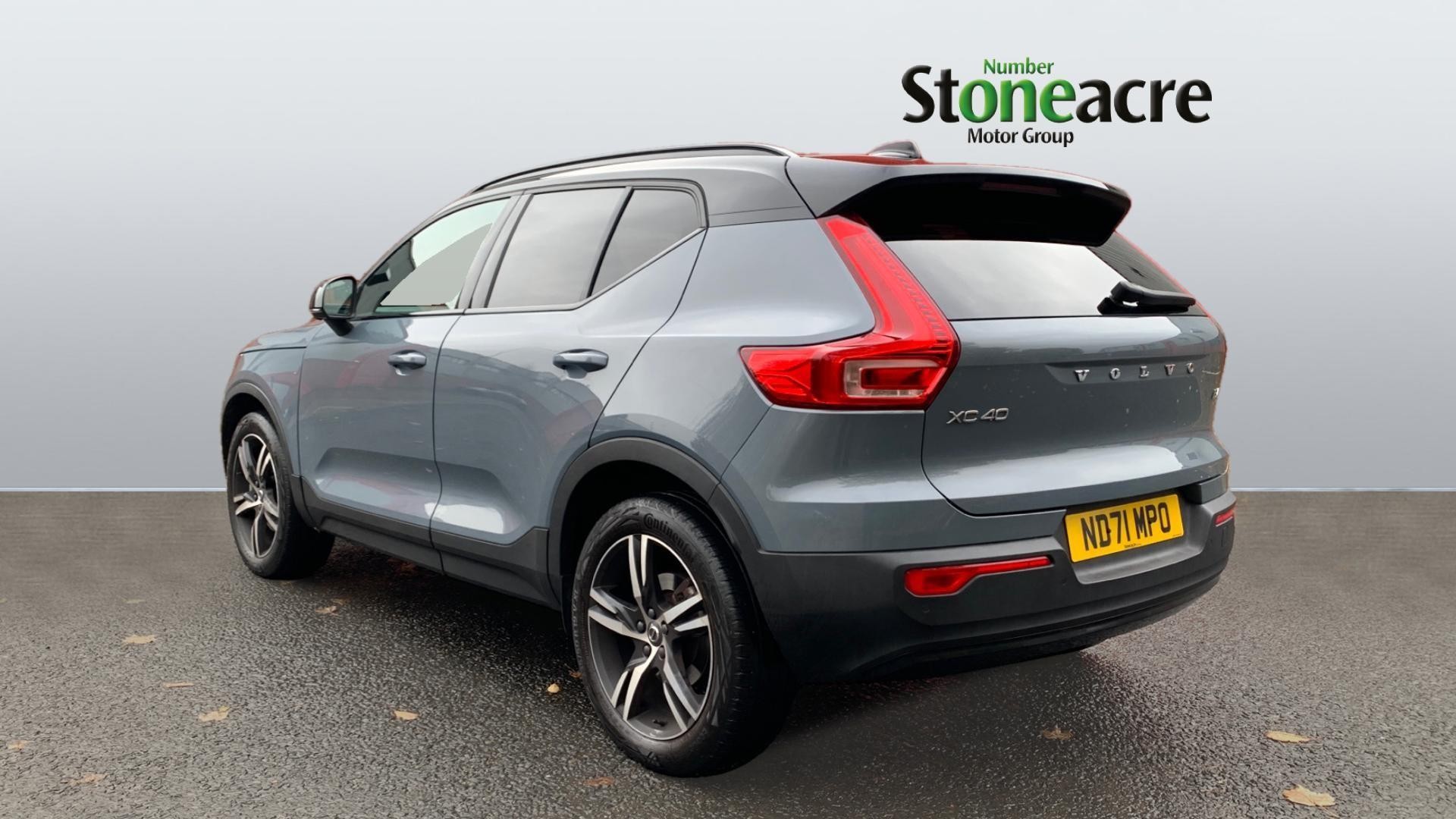 Volvo XC40 Image 2