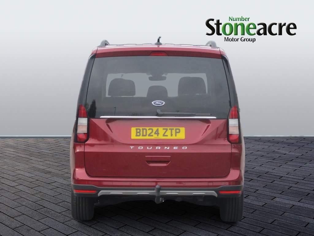 Ford Grand Tourneo Connect Image 4