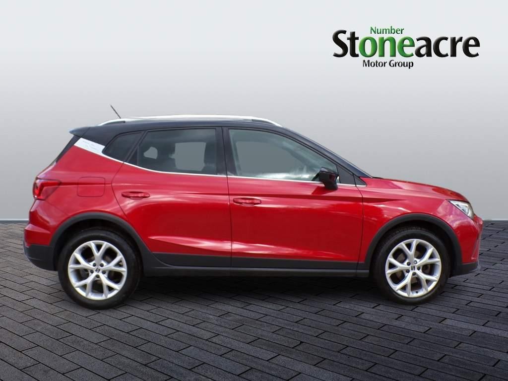 SEAT Arona Image 2