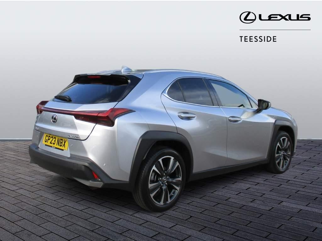 Lexus UX Self-Charging Hybrid Image 5