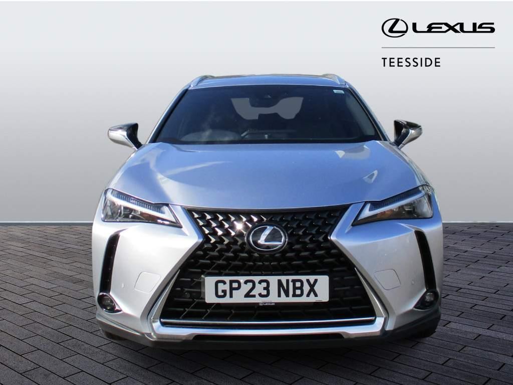 Lexus UX Self-Charging Hybrid Image 10