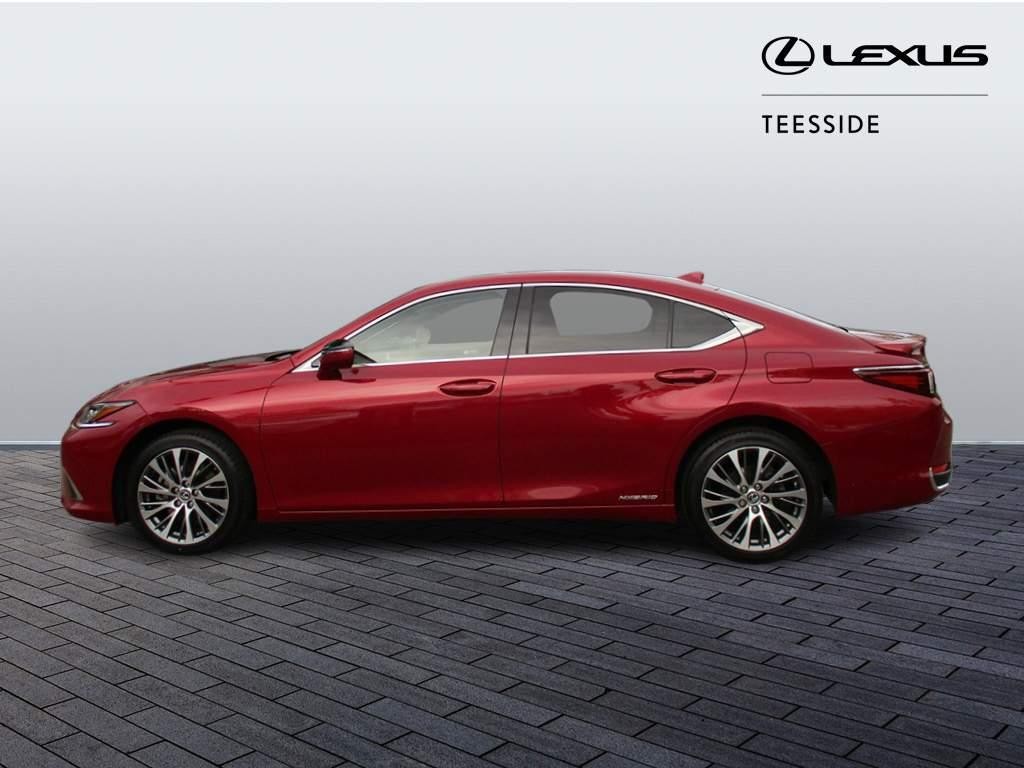 Lexus ES Self-Charging Hybrid Image 8