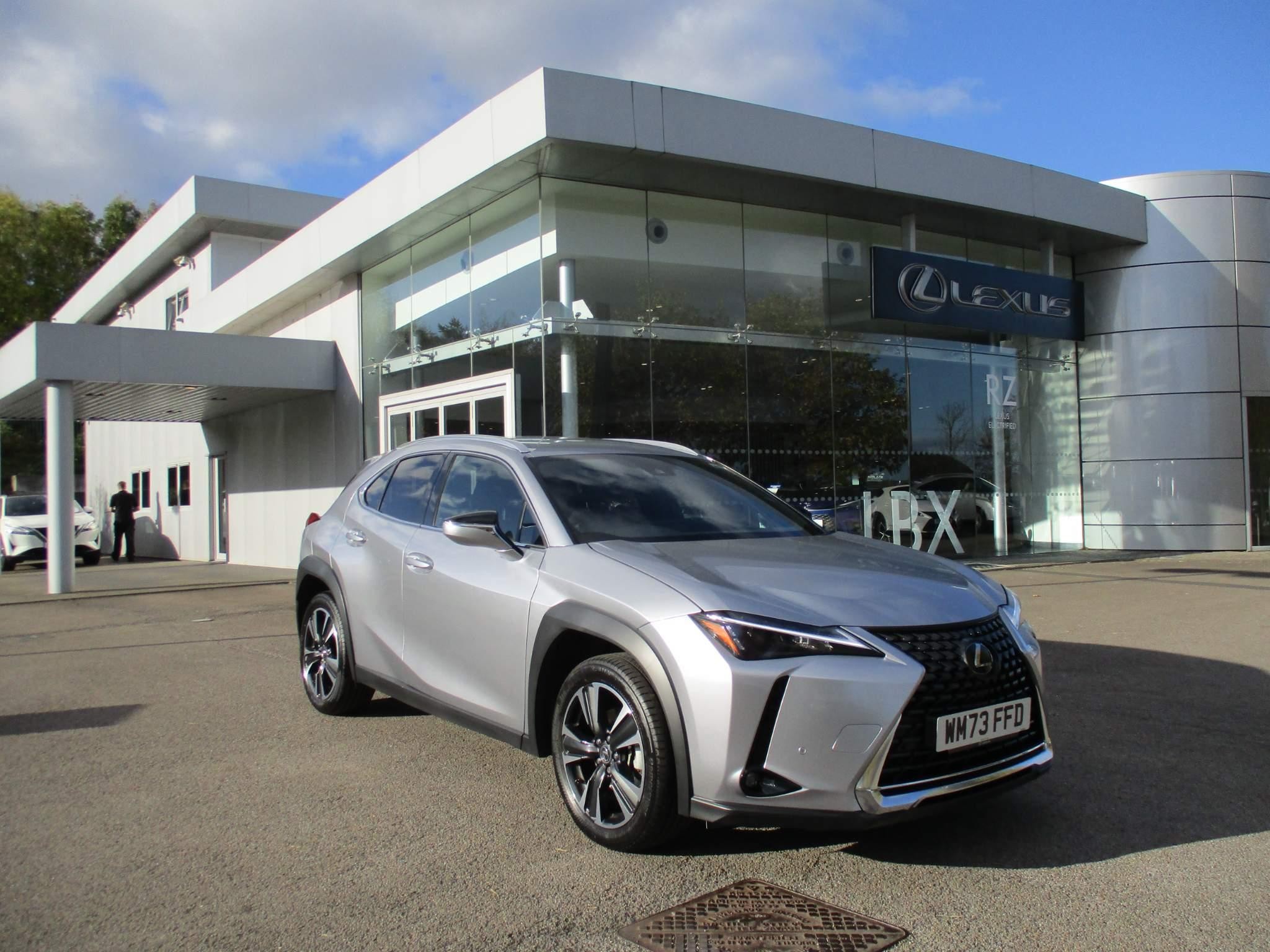 Lexus UX 250h Image 1