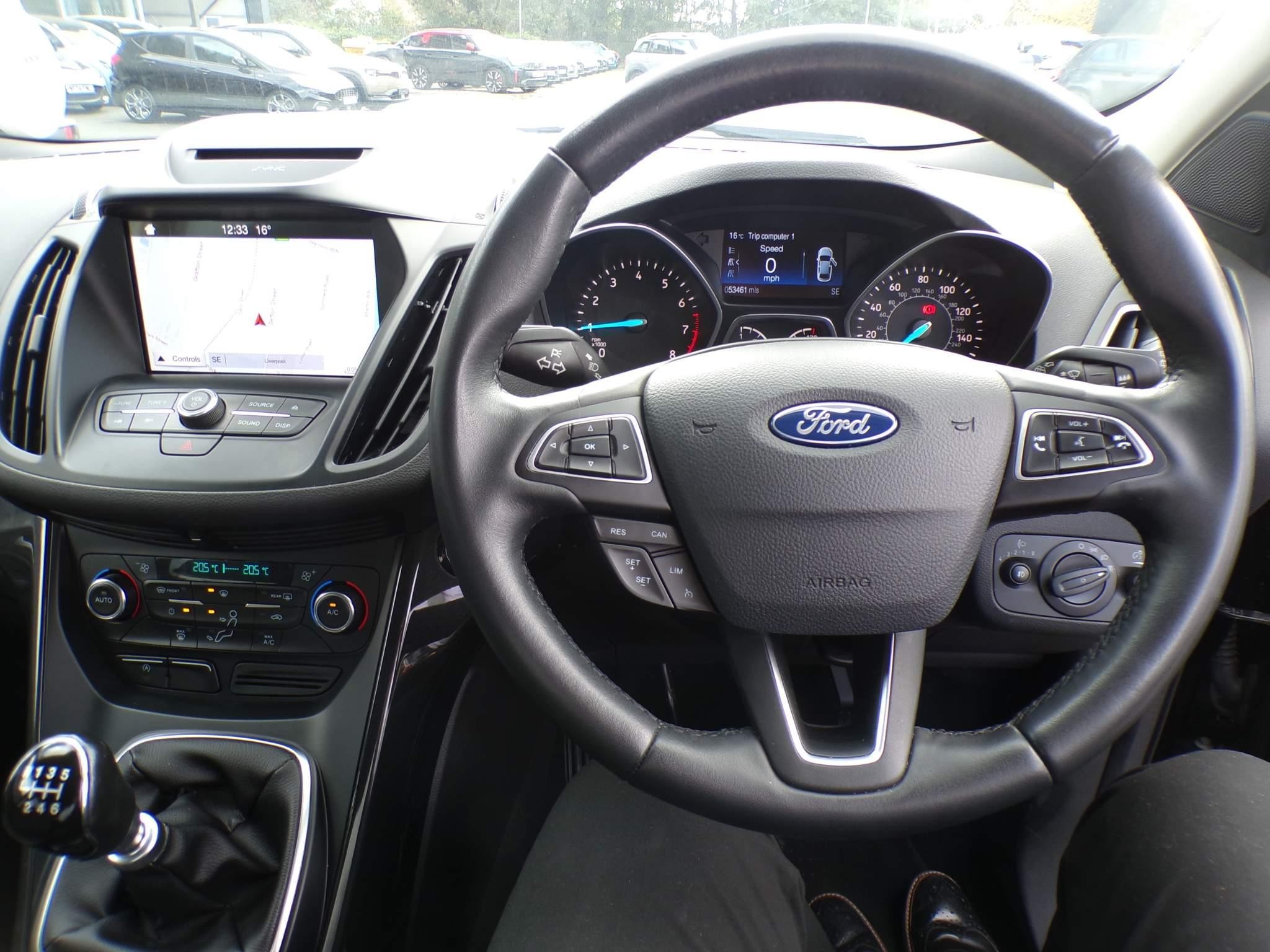 Ford Kuga Image 10