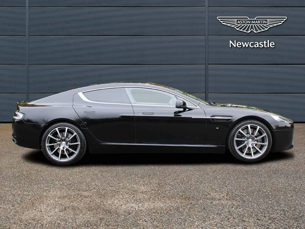 Aston Martin Rapide S Image 2