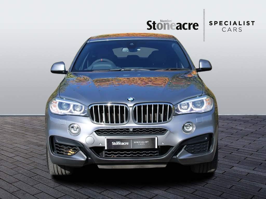 BMW X6 Image 8