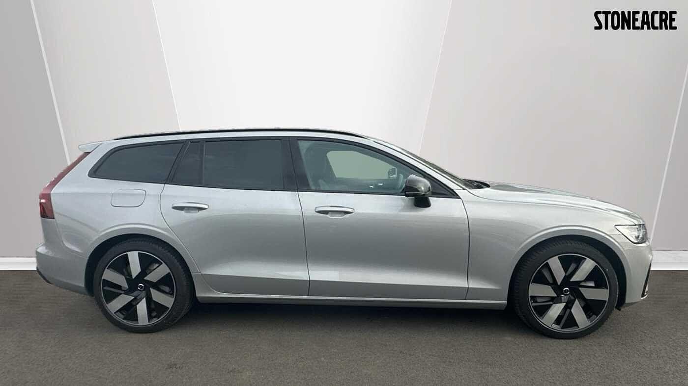 Volvo V60 Image 4