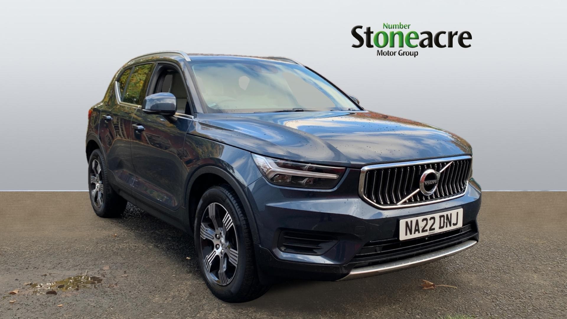 Volvo XC40 Image 1