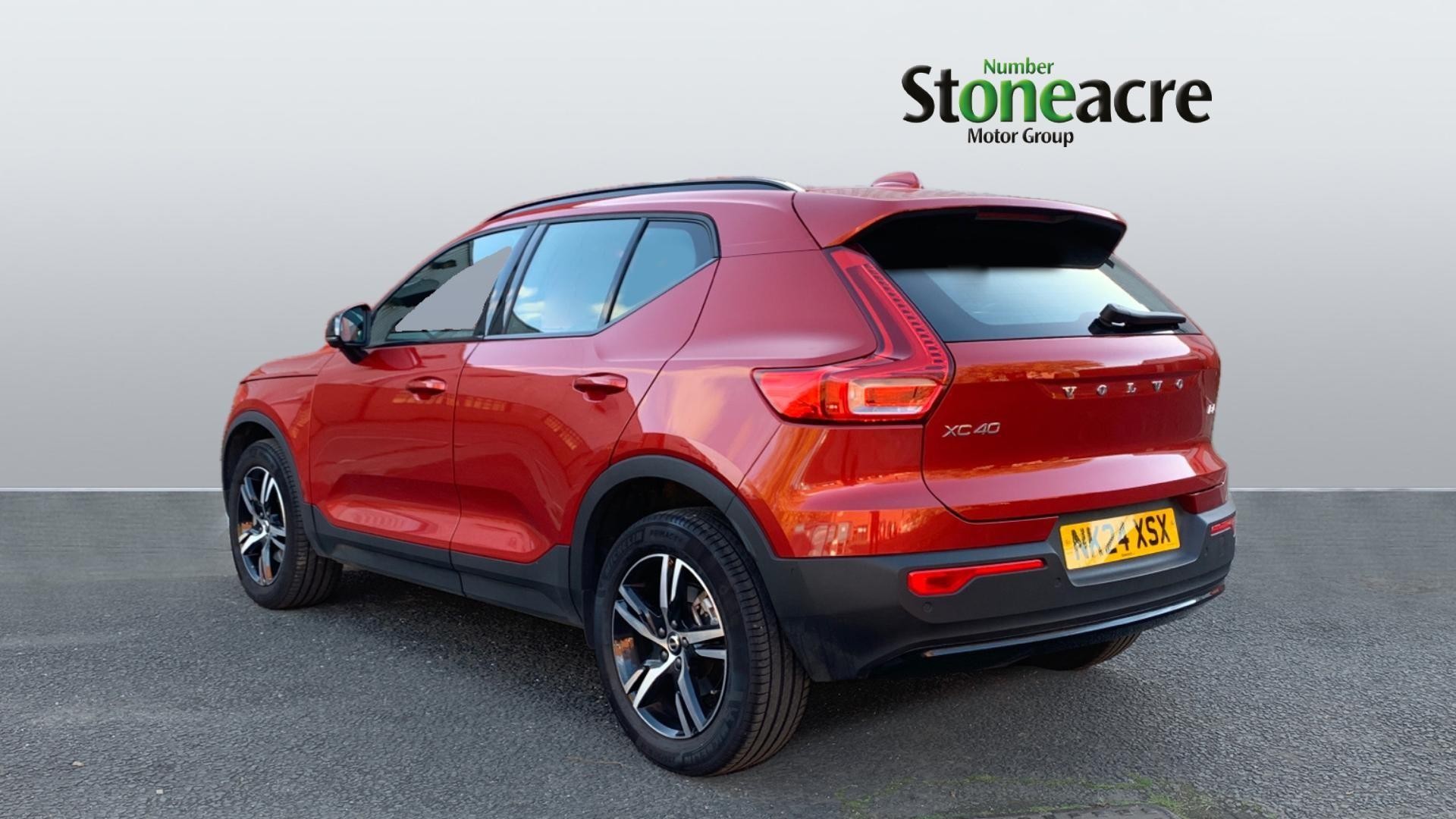 Volvo XC40 Image 2