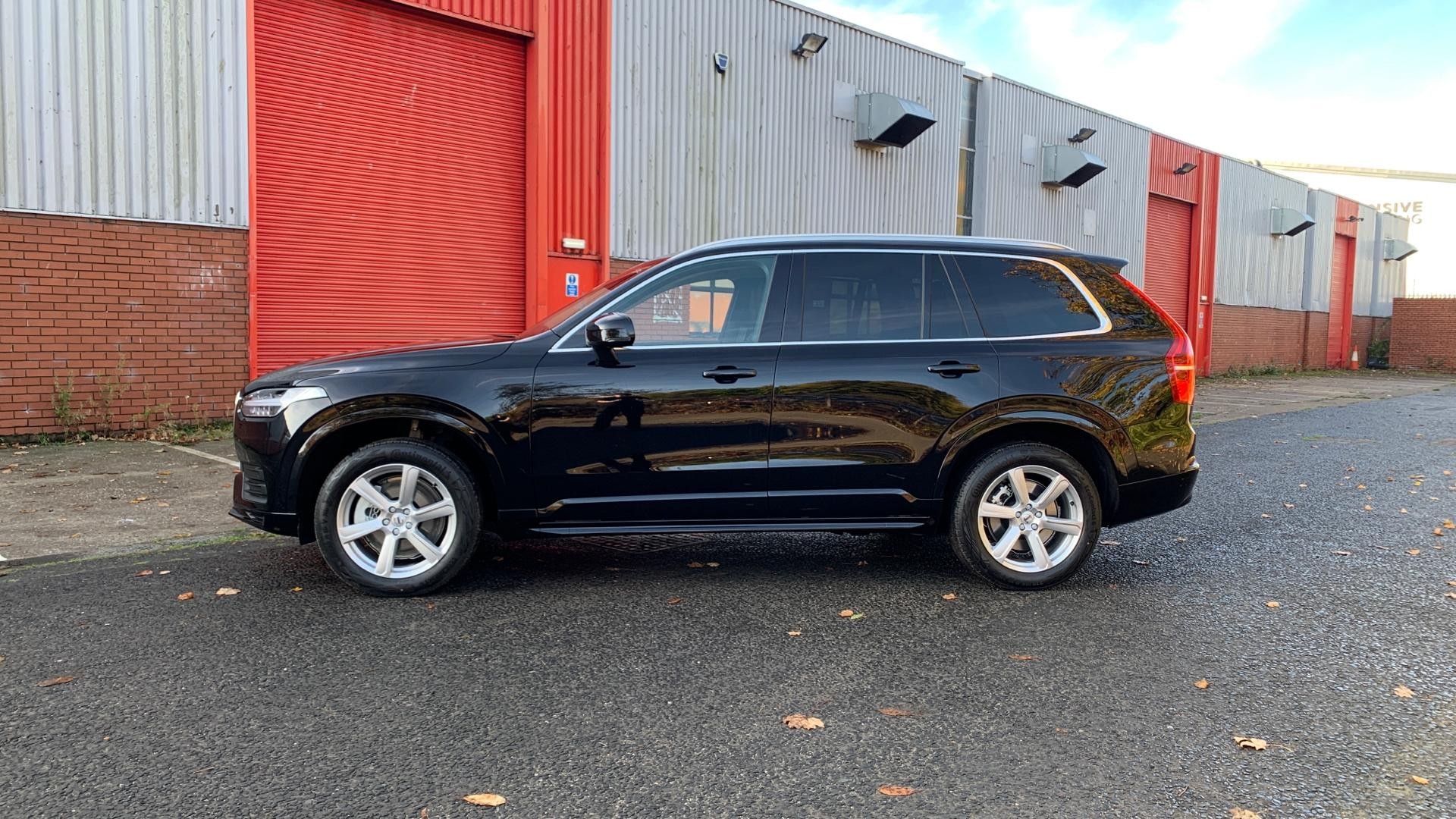 Volvo XC90 Image 8