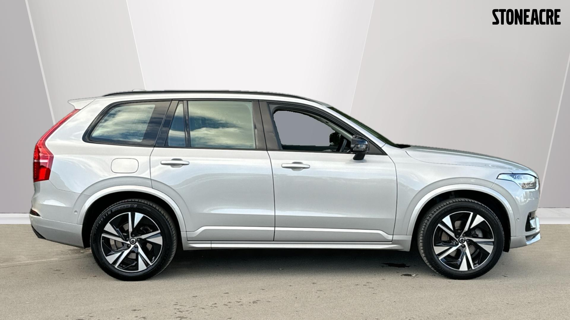 Volvo XC90 Image 3