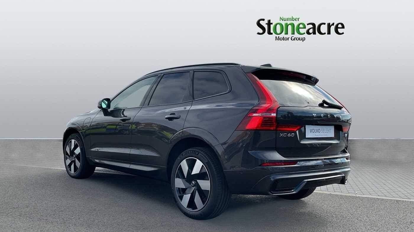 Volvo XC60 Image 2