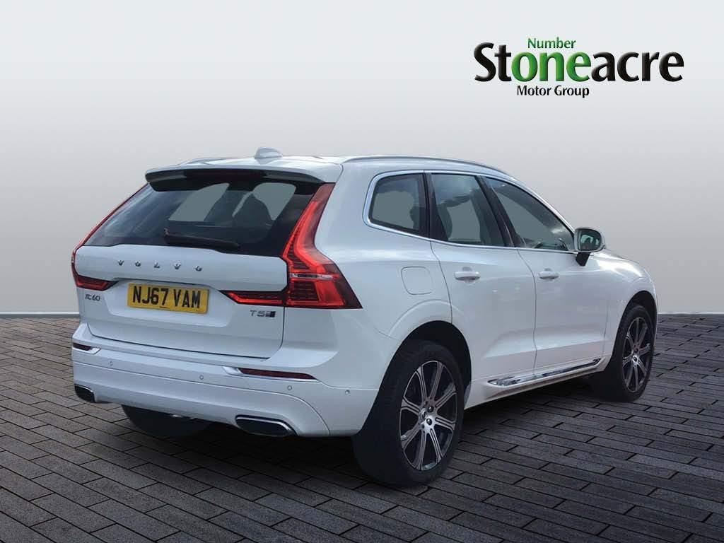 Volvo XC60 Image 3