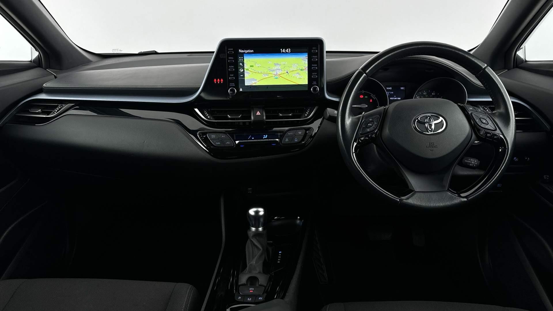 Toyota C-HR Image 7