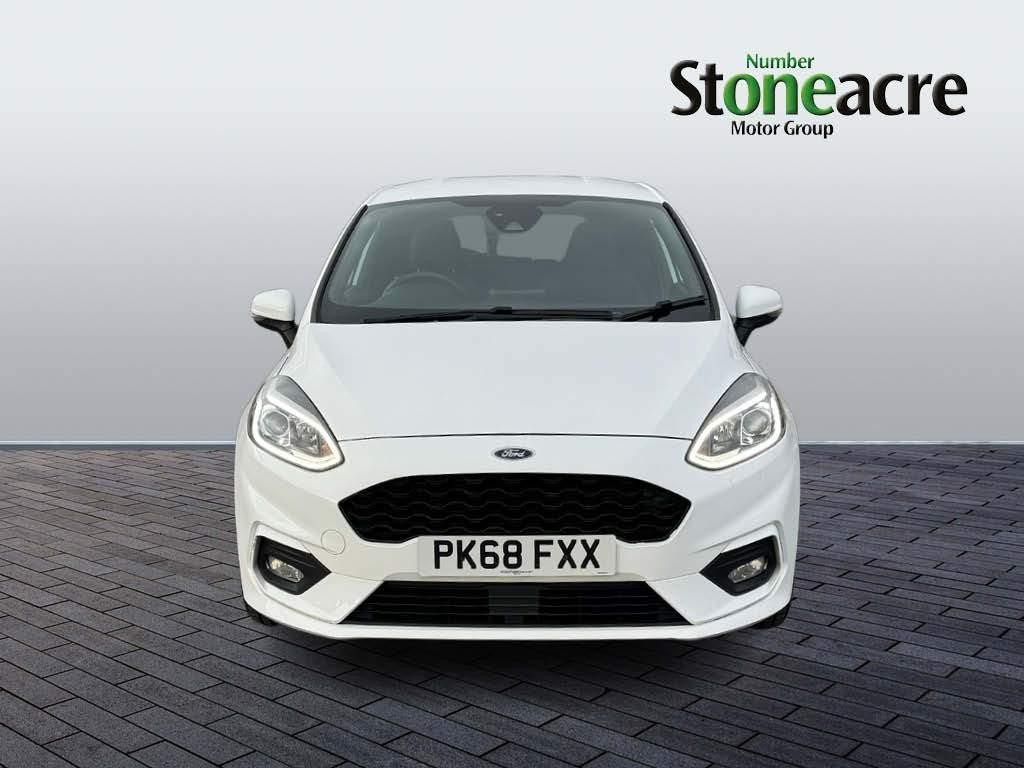 Ford Fiesta Image 8