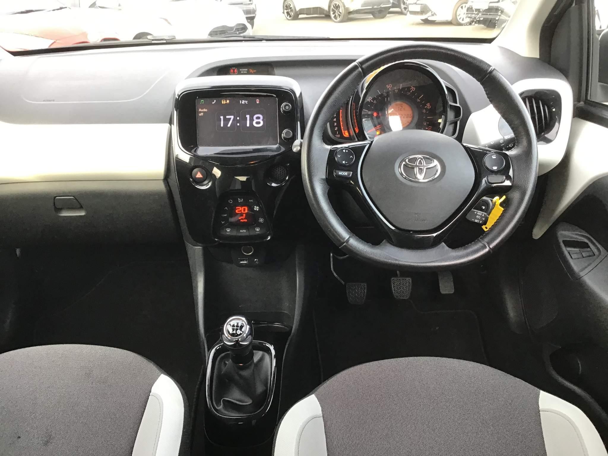 Toyota Aygo Image 14