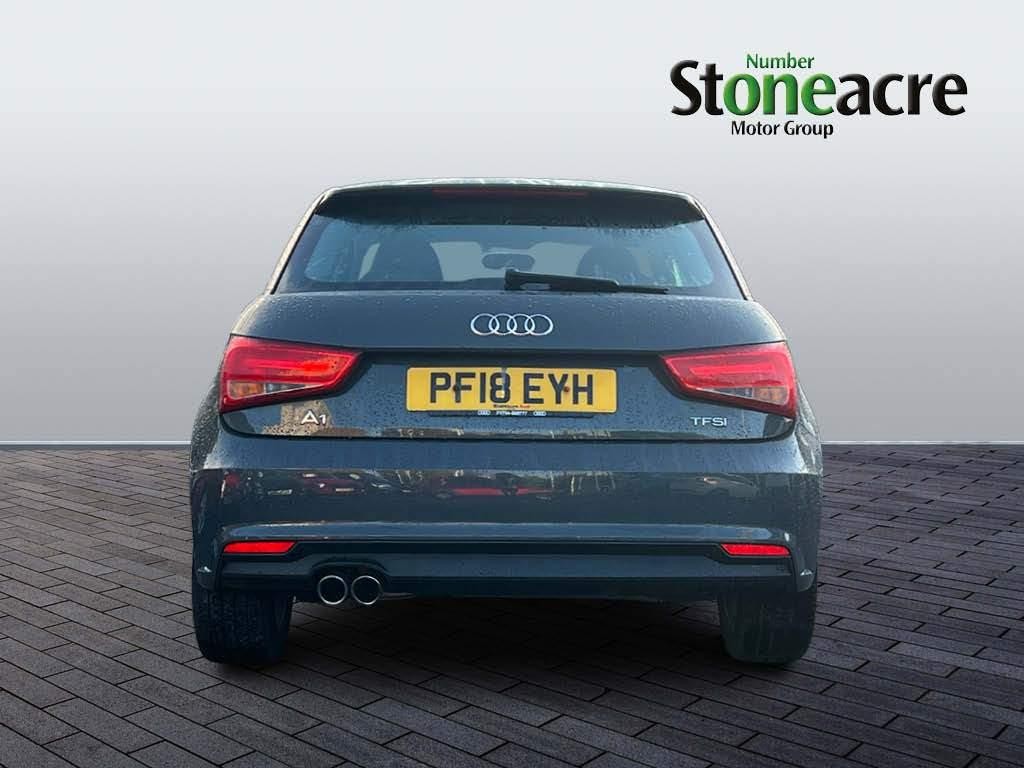 Audi A1 Image 6