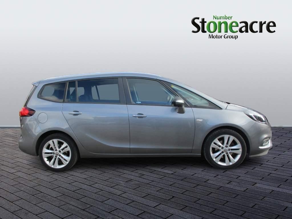 Vauxhall Zafira Tourer Image 2