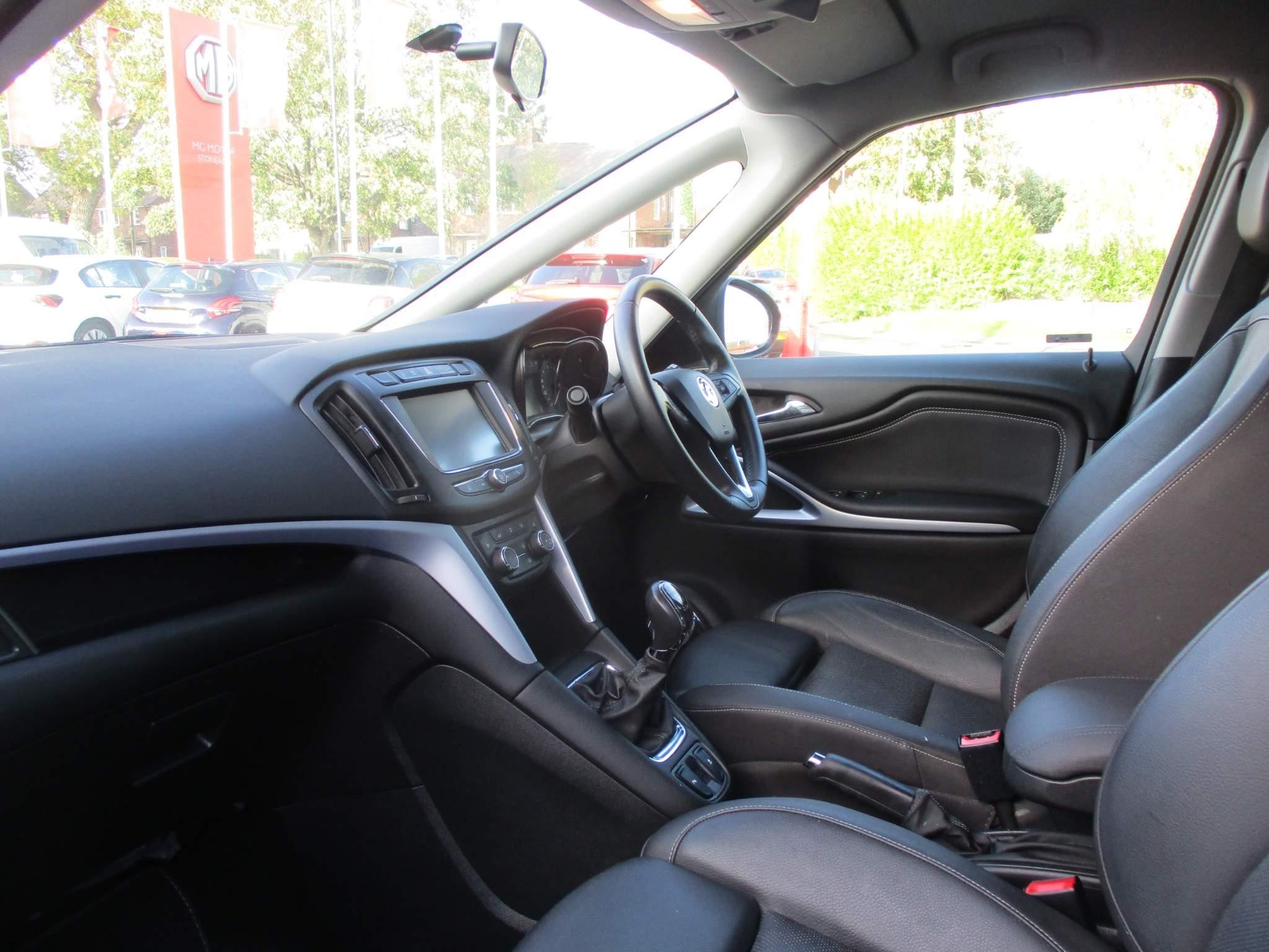 Vauxhall Zafira Tourer Image 16